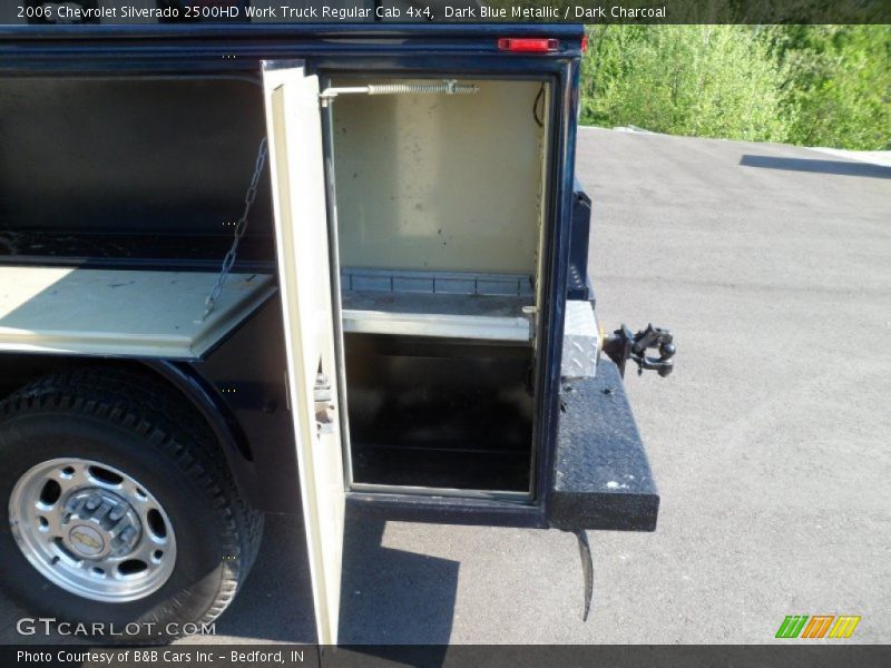 Dark Blue Metallic / Dark Charcoal 2006 Chevrolet Silverado 2500HD Work Truck Regular Cab 4x4