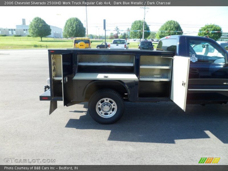 Dark Blue Metallic / Dark Charcoal 2006 Chevrolet Silverado 2500HD Work Truck Regular Cab 4x4
