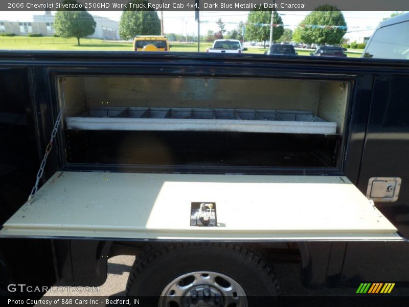Dark Blue Metallic / Dark Charcoal 2006 Chevrolet Silverado 2500HD Work Truck Regular Cab 4x4