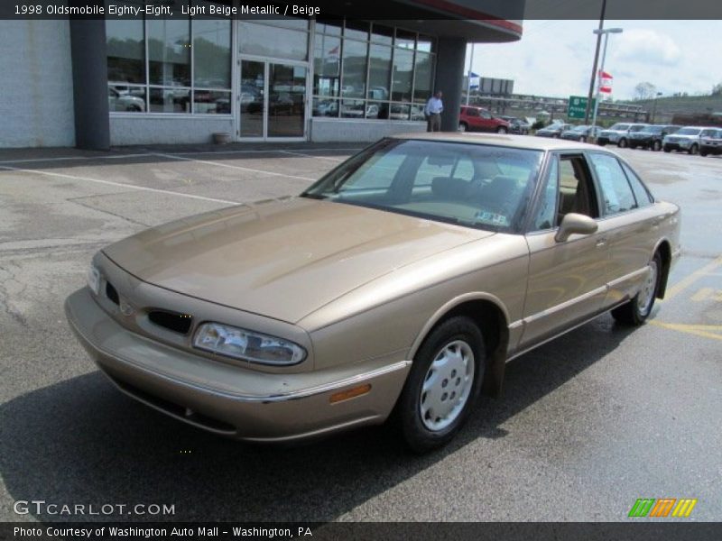 Light Beige Metallic / Beige 1998 Oldsmobile Eighty-Eight