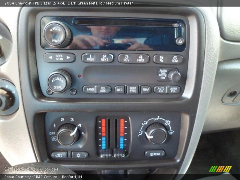 Dark Green Metallic / Medium Pewter 2004 Chevrolet TrailBlazer LS 4x4