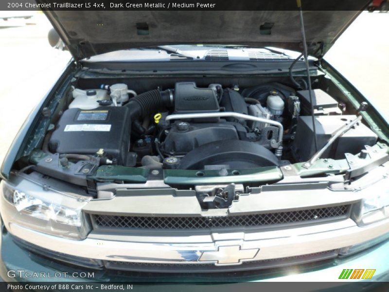Dark Green Metallic / Medium Pewter 2004 Chevrolet TrailBlazer LS 4x4