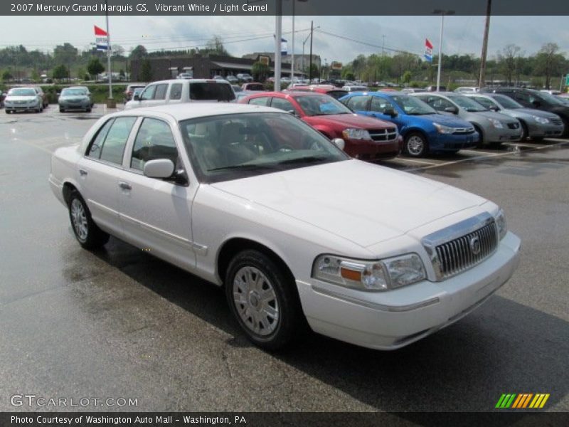 Vibrant White / Light Camel 2007 Mercury Grand Marquis GS