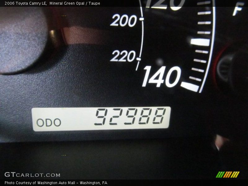 Mineral Green Opal / Taupe 2006 Toyota Camry LE