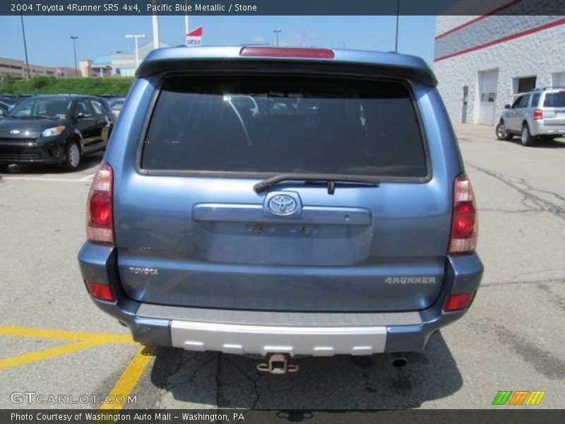 Pacific Blue Metallic / Stone 2004 Toyota 4Runner SR5 4x4