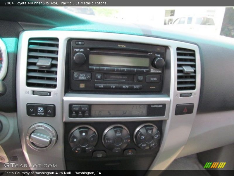 Pacific Blue Metallic / Stone 2004 Toyota 4Runner SR5 4x4
