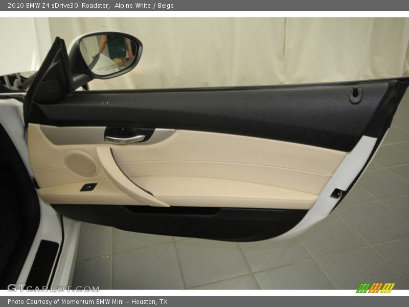 Door Panel of 2010 Z4 sDrive30i Roadster