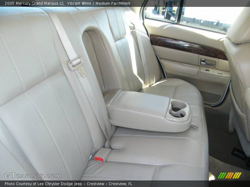 Vibrant White / Medium Parchment 2005 Mercury Grand Marquis LS