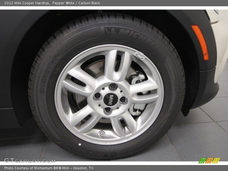 Pepper White / Carbon Black 2012 Mini Cooper Hardtop