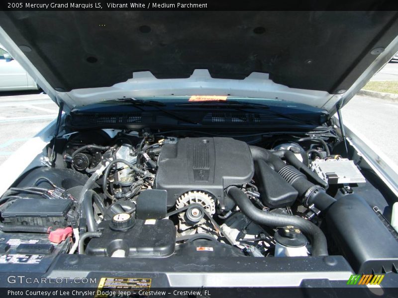 Vibrant White / Medium Parchment 2005 Mercury Grand Marquis LS