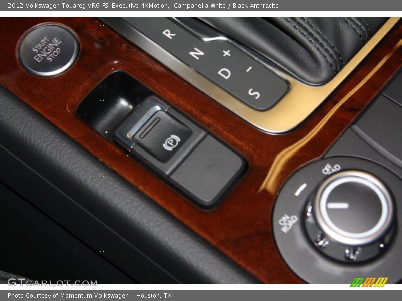 Campanella White / Black Anthracite 2012 Volkswagen Touareg VR6 FSI Executive 4XMotion