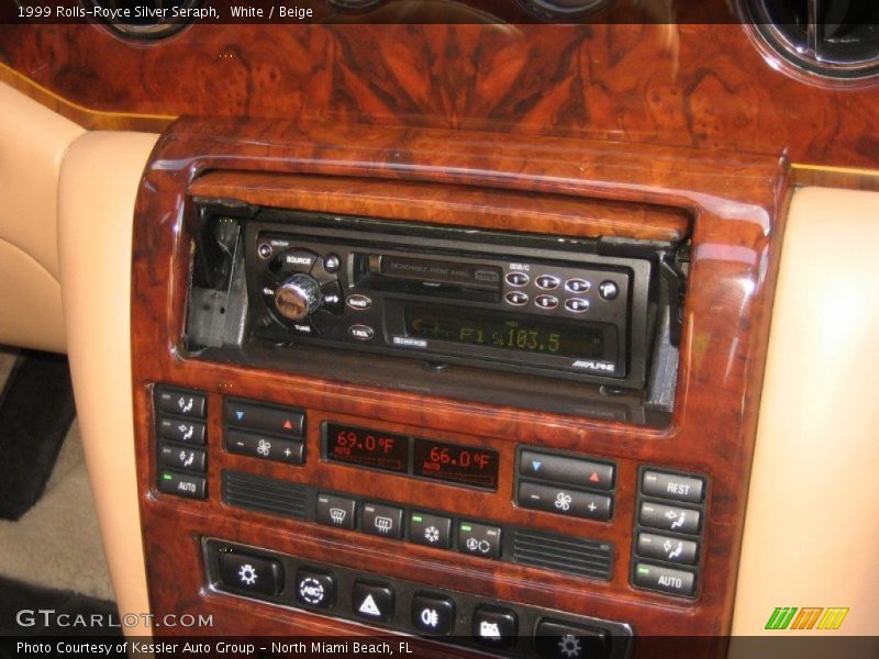 White / Beige 1999 Rolls-Royce Silver Seraph