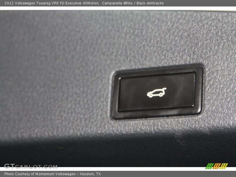 Campanella White / Black Anthracite 2012 Volkswagen Touareg VR6 FSI Executive 4XMotion