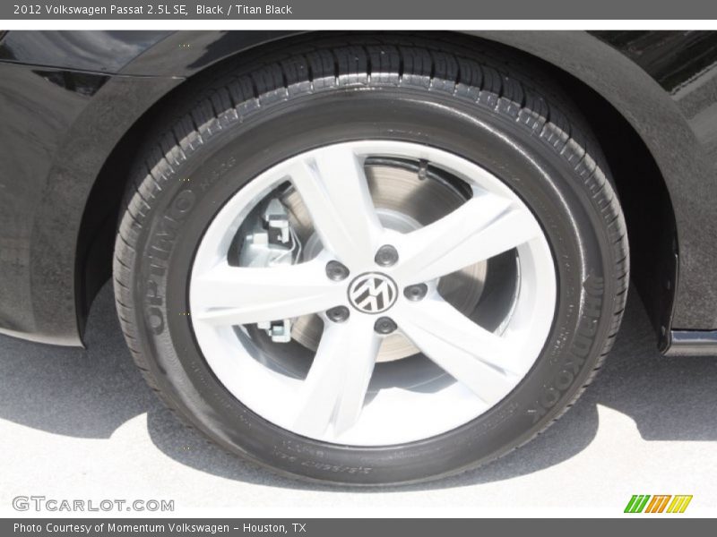 Black / Titan Black 2012 Volkswagen Passat 2.5L SE