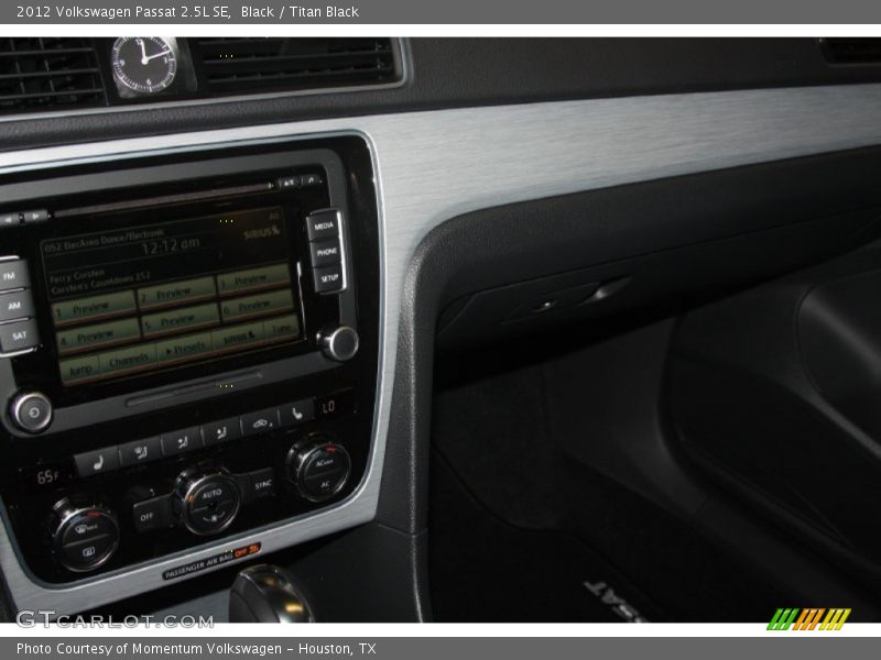 Black / Titan Black 2012 Volkswagen Passat 2.5L SE