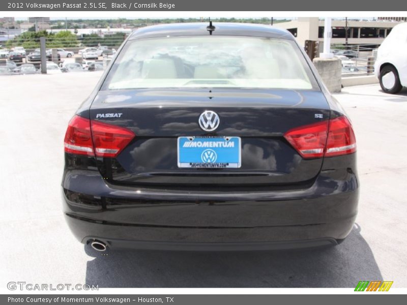 Black / Cornsilk Beige 2012 Volkswagen Passat 2.5L SE