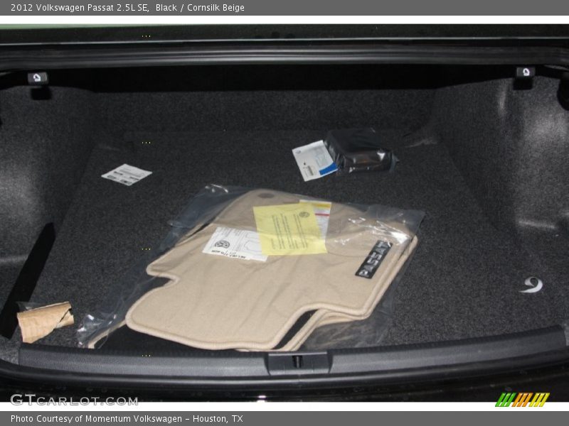 Black / Cornsilk Beige 2012 Volkswagen Passat 2.5L SE