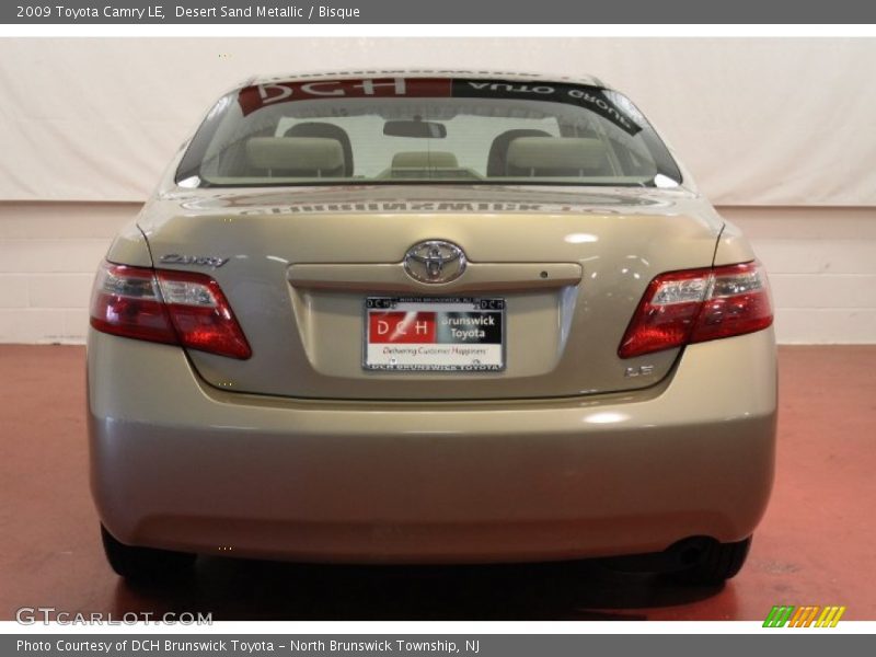 Desert Sand Metallic / Bisque 2009 Toyota Camry LE