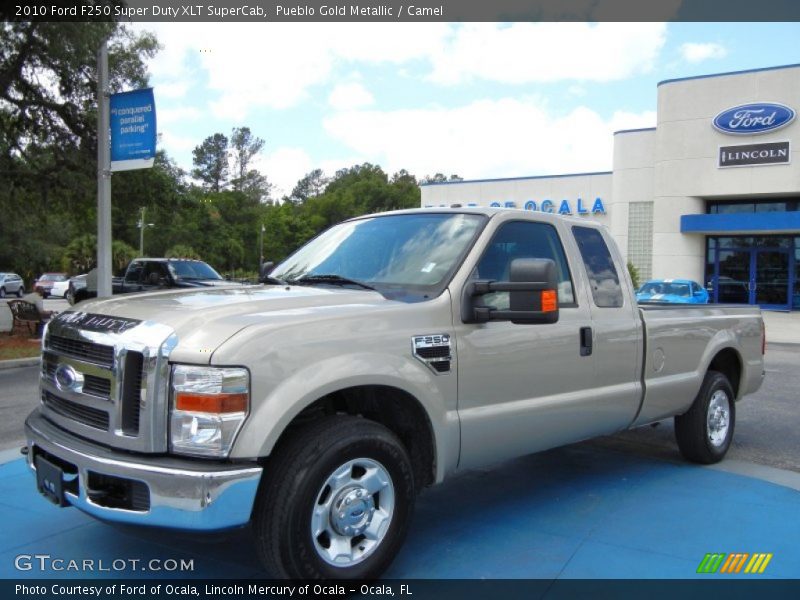 Pueblo Gold Metallic / Camel 2010 Ford F250 Super Duty XLT SuperCab