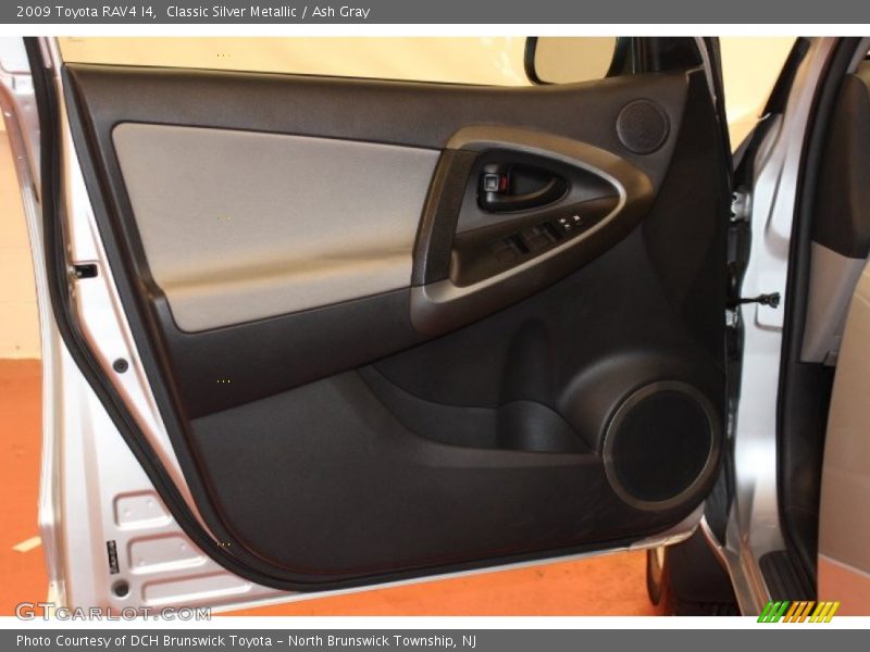 Classic Silver Metallic / Ash Gray 2009 Toyota RAV4 I4