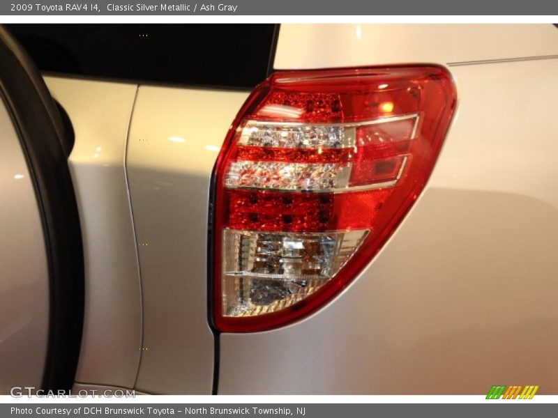 Classic Silver Metallic / Ash Gray 2009 Toyota RAV4 I4