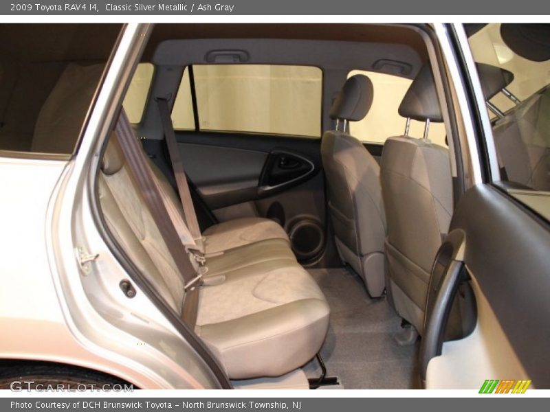 Classic Silver Metallic / Ash Gray 2009 Toyota RAV4 I4