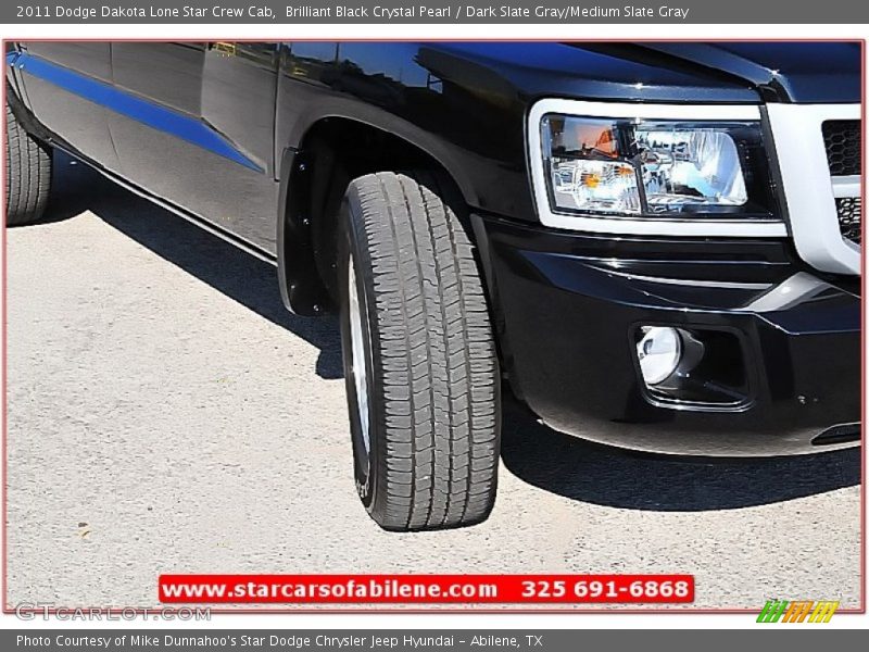 Brilliant Black Crystal Pearl / Dark Slate Gray/Medium Slate Gray 2011 Dodge Dakota Lone Star Crew Cab