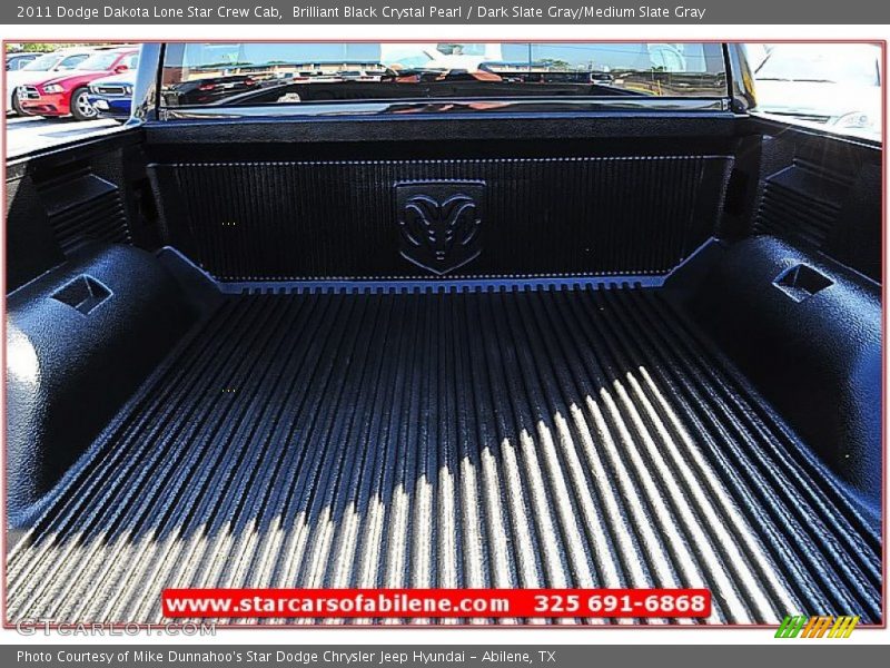 Brilliant Black Crystal Pearl / Dark Slate Gray/Medium Slate Gray 2011 Dodge Dakota Lone Star Crew Cab