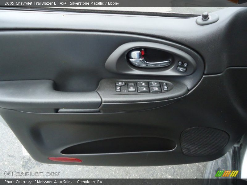 Silverstone Metallic / Ebony 2005 Chevrolet TrailBlazer LT 4x4
