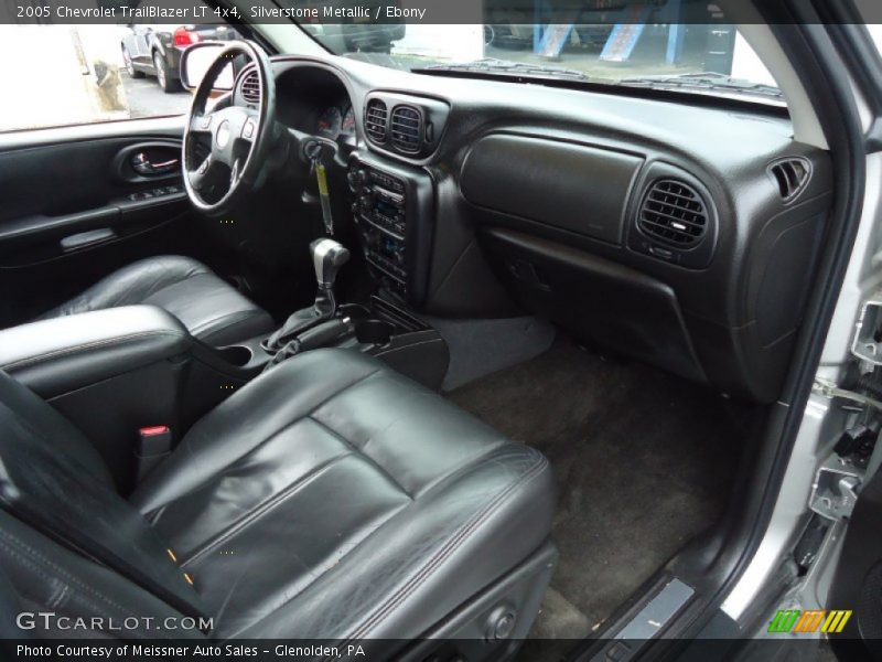 Silverstone Metallic / Ebony 2005 Chevrolet TrailBlazer LT 4x4
