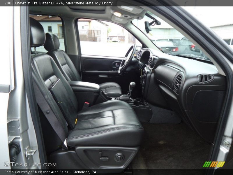 Silverstone Metallic / Ebony 2005 Chevrolet TrailBlazer LT 4x4