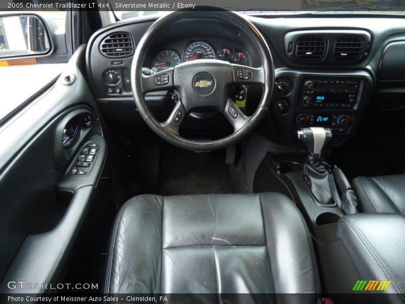 Silverstone Metallic / Ebony 2005 Chevrolet TrailBlazer LT 4x4