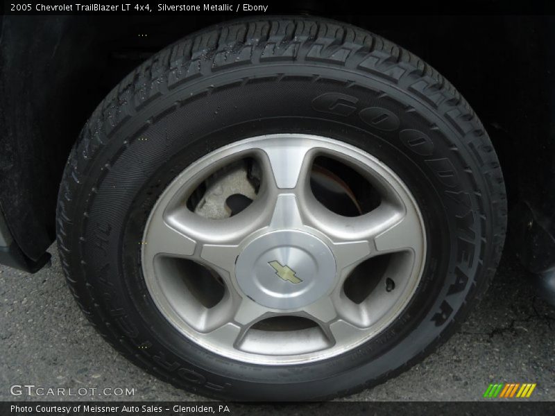 Silverstone Metallic / Ebony 2005 Chevrolet TrailBlazer LT 4x4
