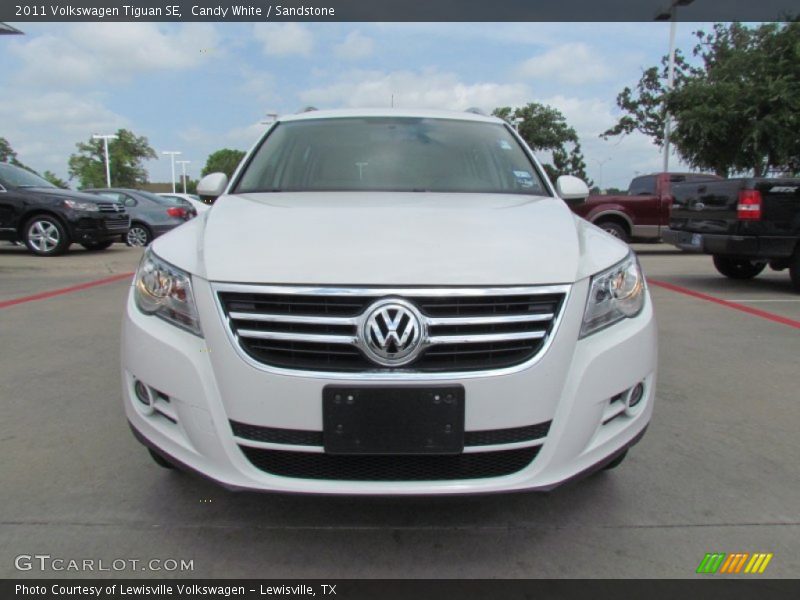 Candy White / Sandstone 2011 Volkswagen Tiguan SE