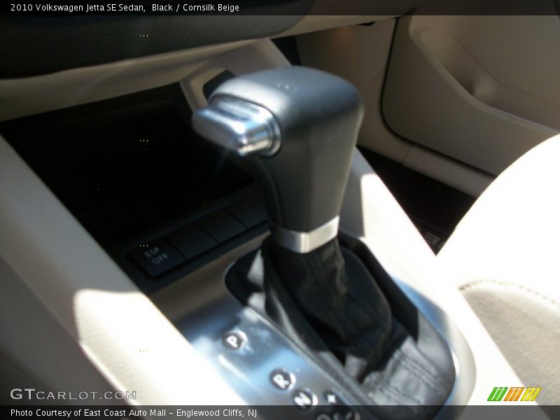 Black / Cornsilk Beige 2010 Volkswagen Jetta SE Sedan