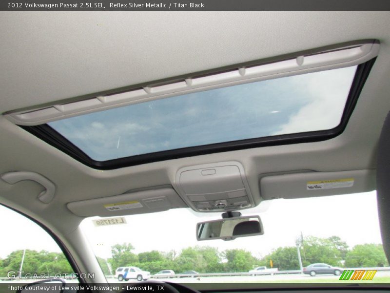 Reflex Silver Metallic / Titan Black 2012 Volkswagen Passat 2.5L SEL
