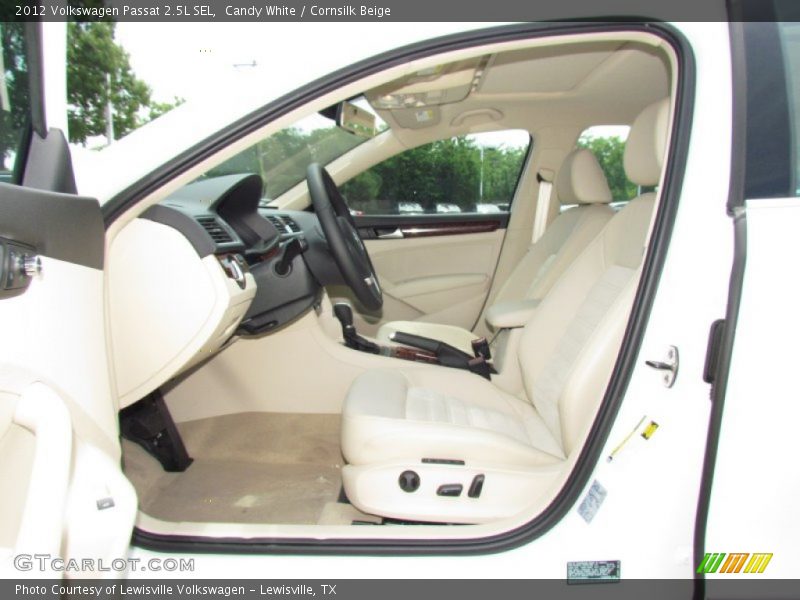 Candy White / Cornsilk Beige 2012 Volkswagen Passat 2.5L SEL