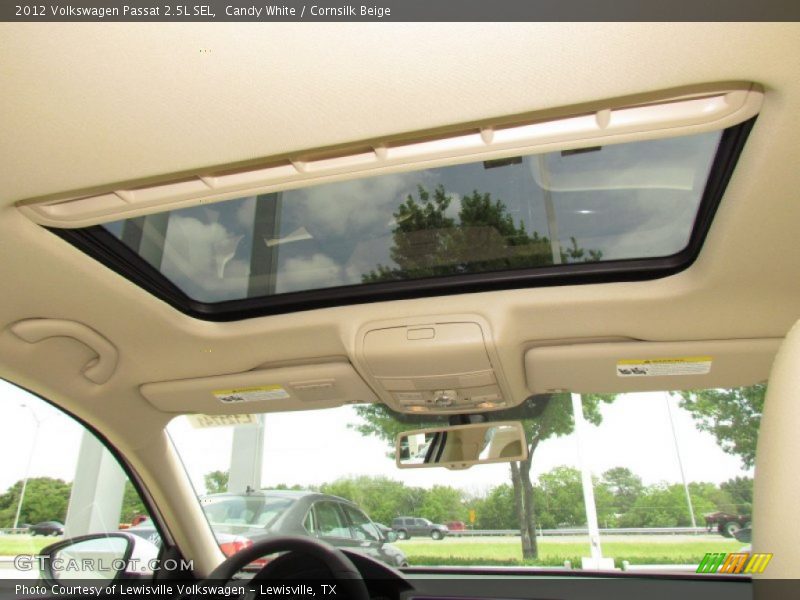 Candy White / Cornsilk Beige 2012 Volkswagen Passat 2.5L SEL