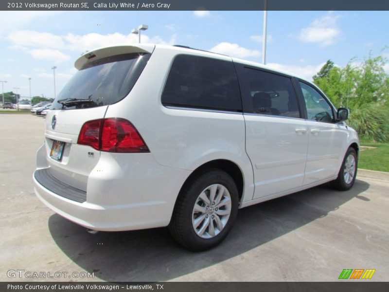 Calla Lily White / Aero Gray 2012 Volkswagen Routan SE
