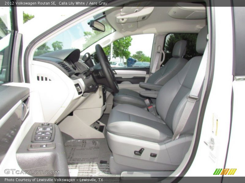 Calla Lily White / Aero Gray 2012 Volkswagen Routan SE