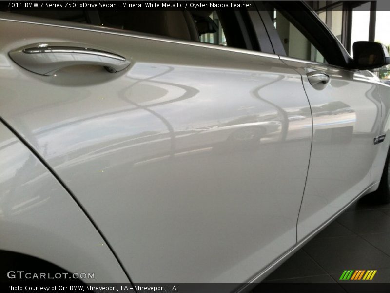 Mineral White Metallic / Oyster Nappa Leather 2011 BMW 7 Series 750i xDrive Sedan