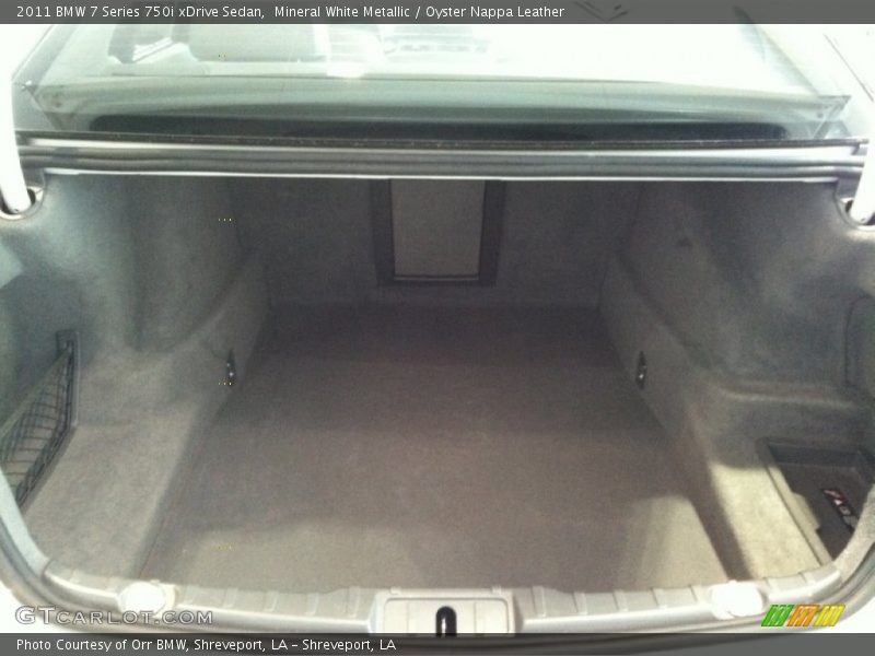 Mineral White Metallic / Oyster Nappa Leather 2011 BMW 7 Series 750i xDrive Sedan