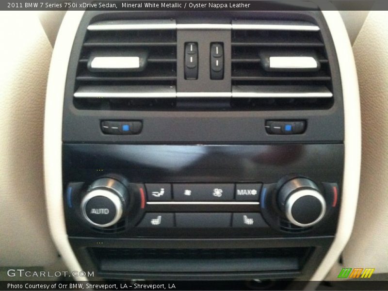 Mineral White Metallic / Oyster Nappa Leather 2011 BMW 7 Series 750i xDrive Sedan