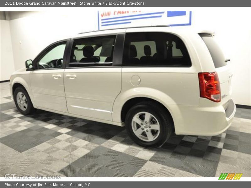 Stone White / Black/Light Graystone 2011 Dodge Grand Caravan Mainstreet