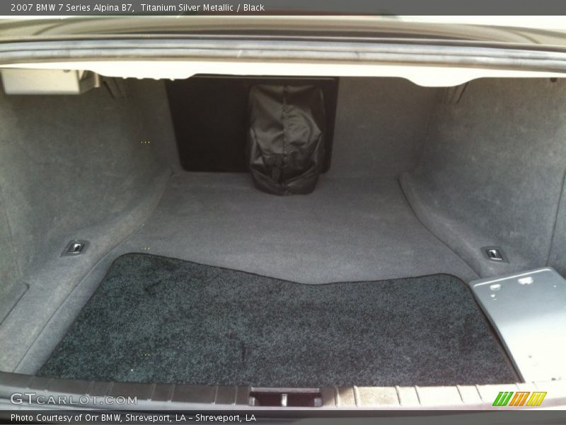  2007 7 Series Alpina B7 Trunk