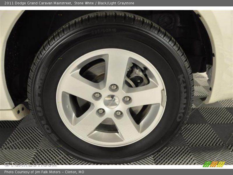 Stone White / Black/Light Graystone 2011 Dodge Grand Caravan Mainstreet
