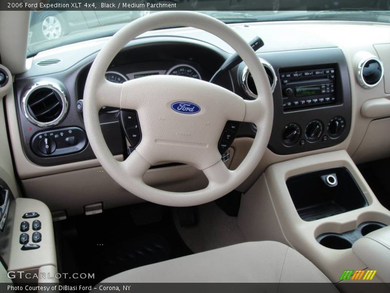 Black / Medium Parchment 2006 Ford Expedition XLT 4x4