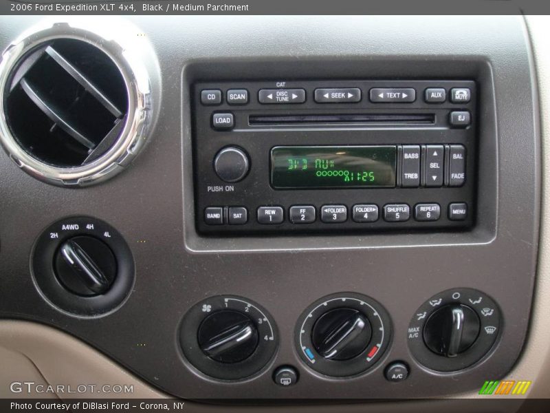 Black / Medium Parchment 2006 Ford Expedition XLT 4x4