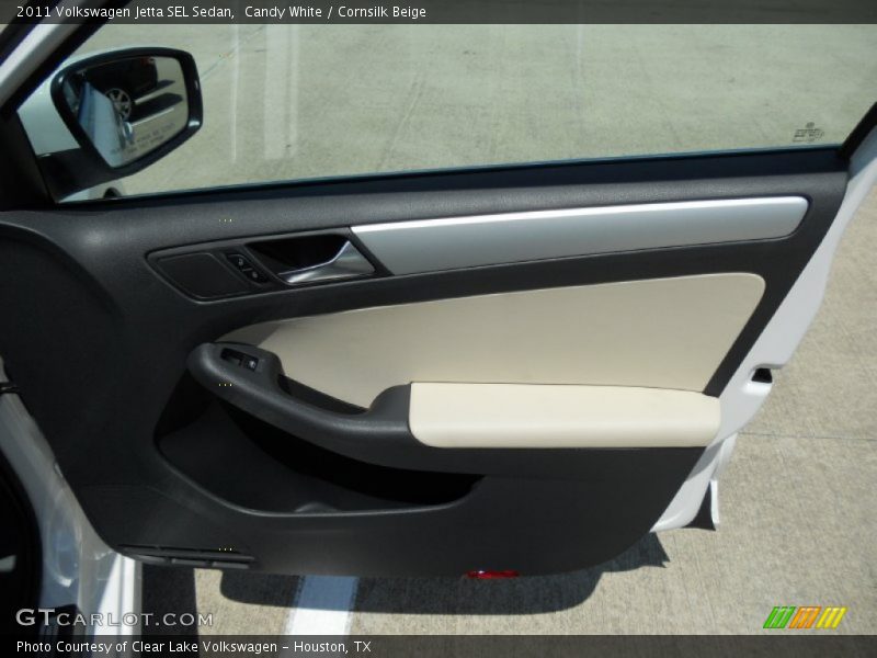 Candy White / Cornsilk Beige 2011 Volkswagen Jetta SEL Sedan