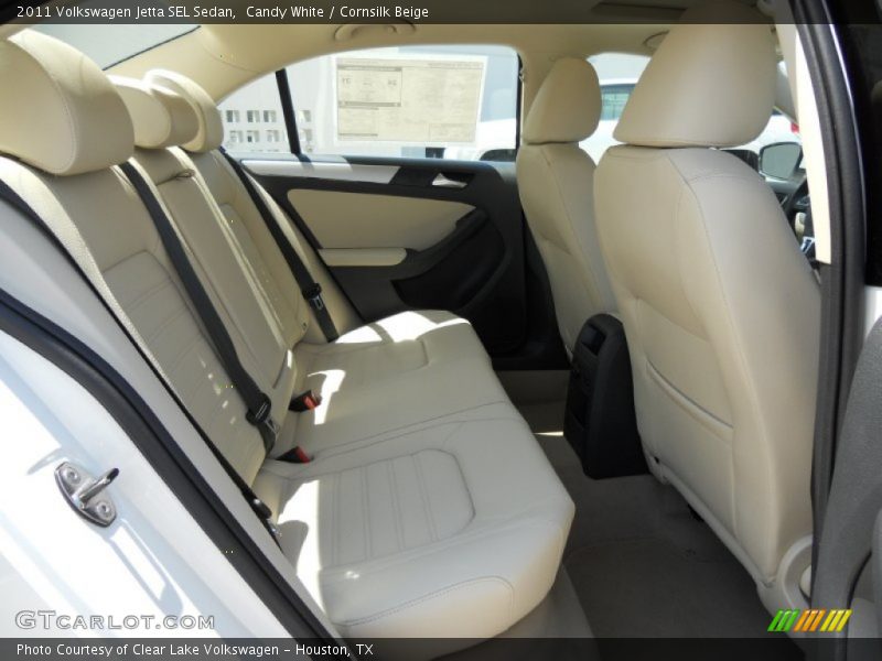 Candy White / Cornsilk Beige 2011 Volkswagen Jetta SEL Sedan